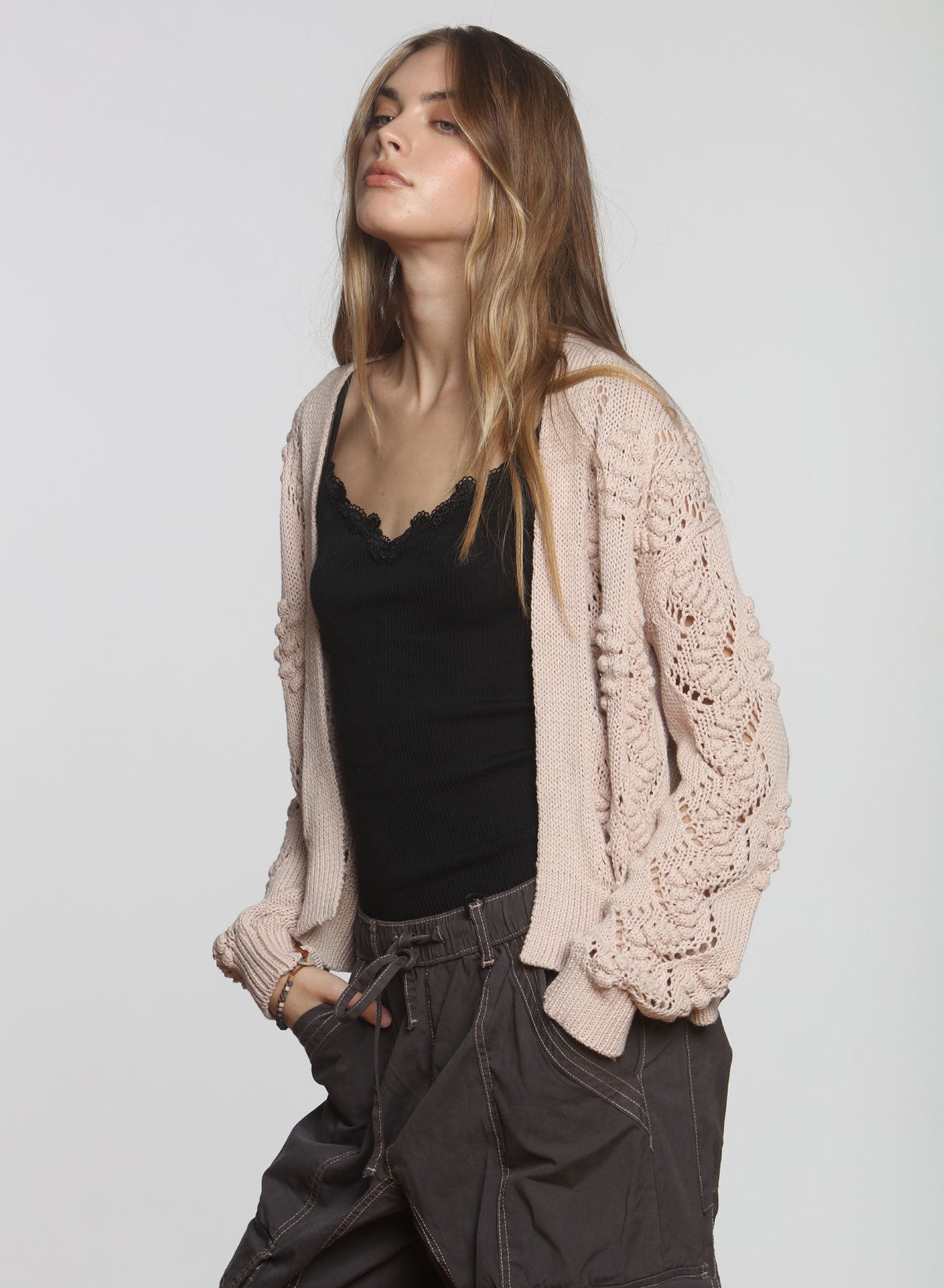 LABEL+thread Women's Cotton Ziggy Bobble Cardigan - Nude
