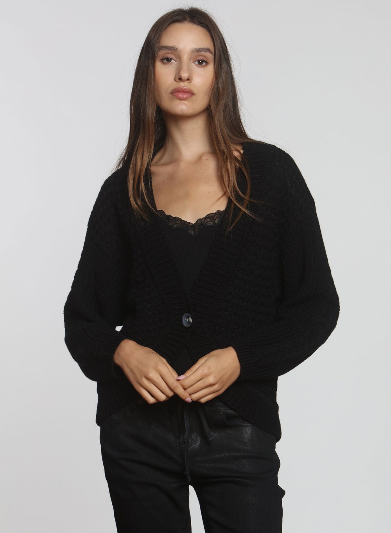 Threadbare Carol LABEL+thread Women's Cotton Carol Curve Cardi - Black