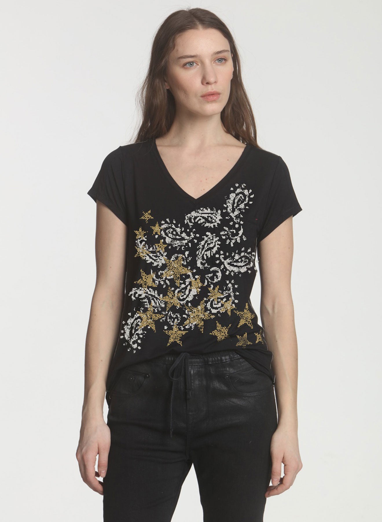 Thread Harper LABEL+thread Women's Graphic Harper Modal Vee - Black Paisley Night Sky