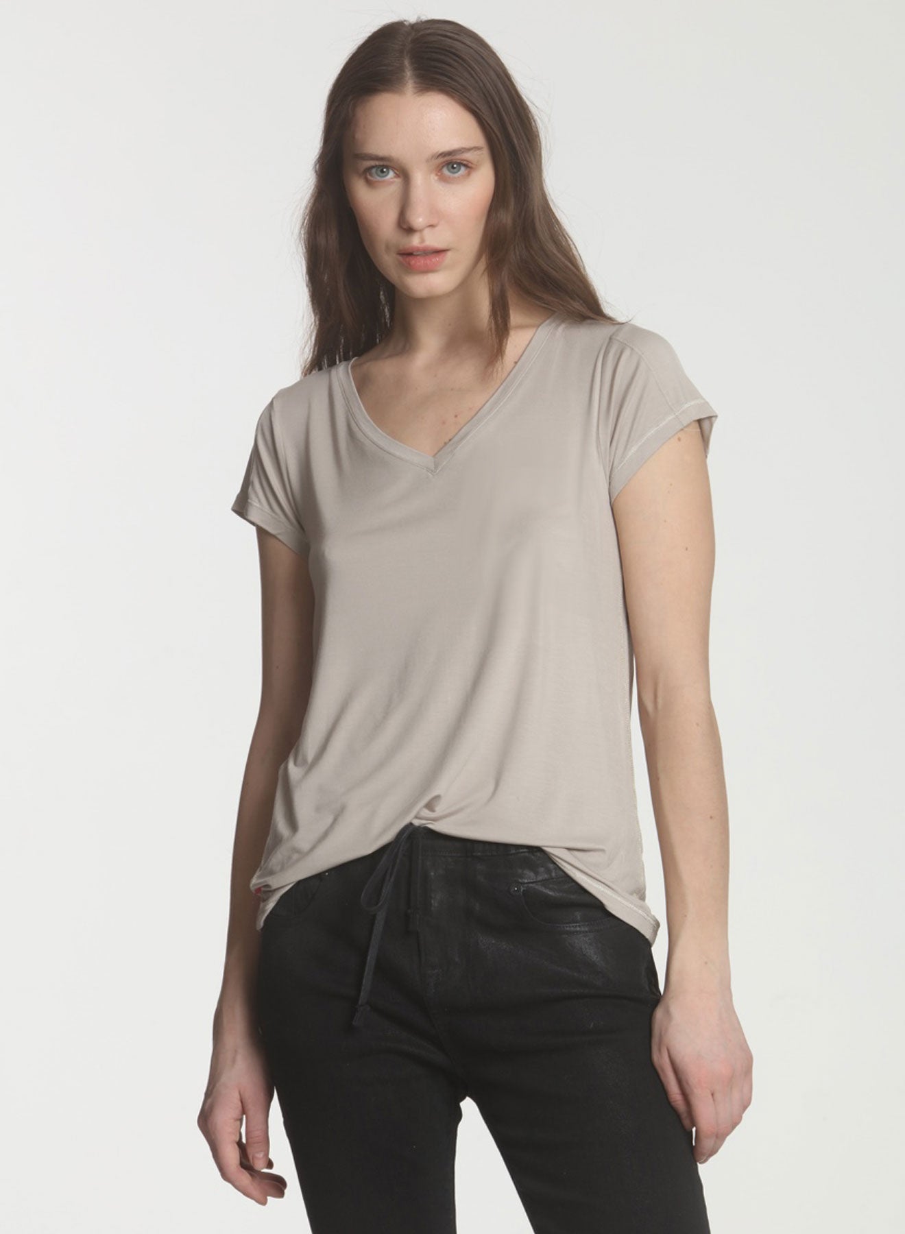Thread Harper LABEL+thread Women's Harper Vee - Stone