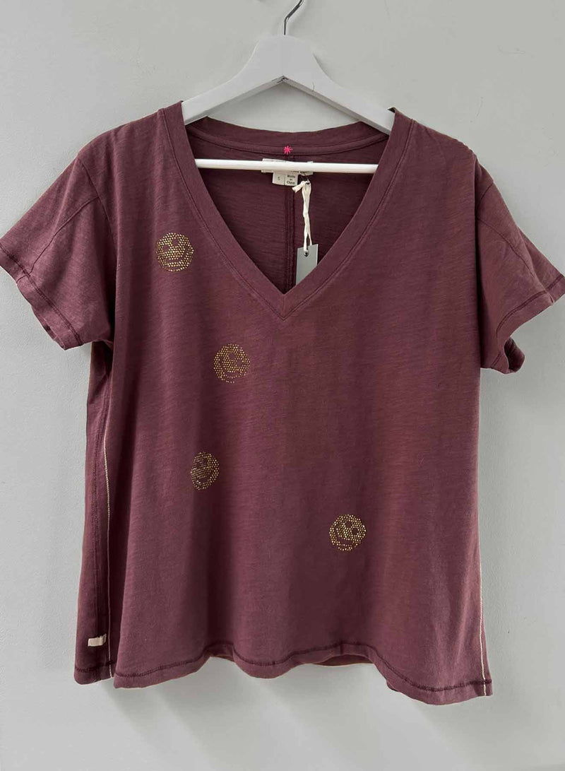 Graphic Rebel Vee - Maroon Smiles Crystal