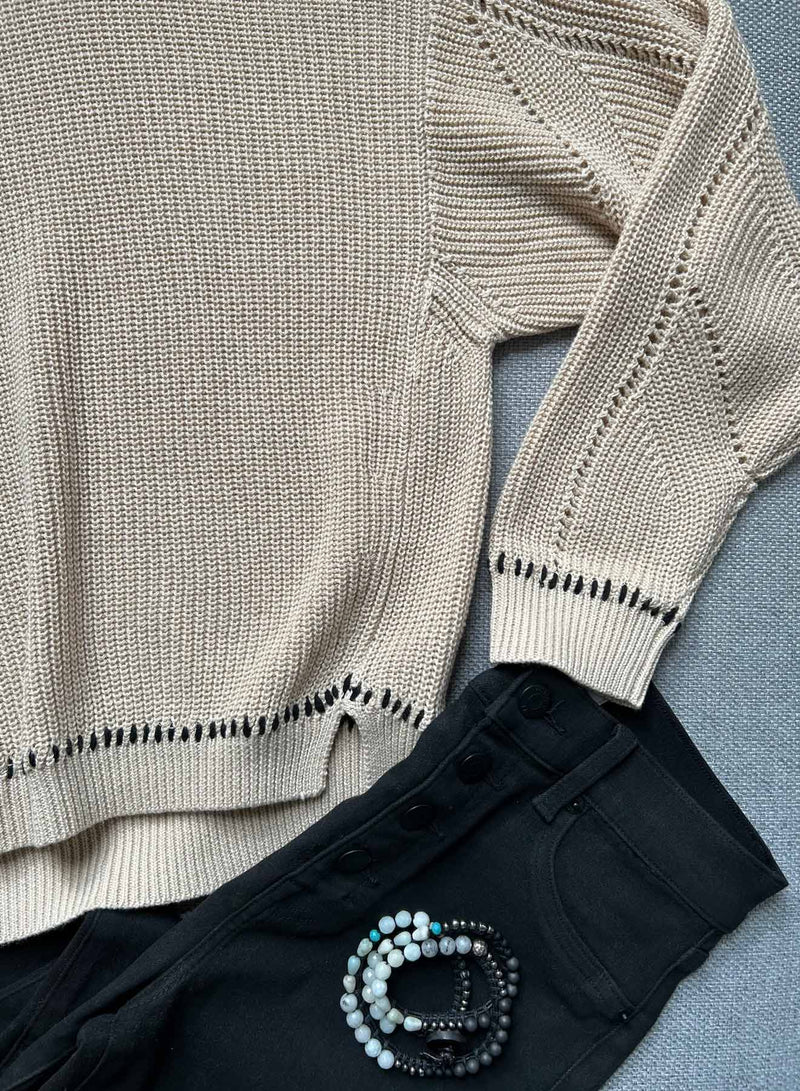 Hilda Stitch Crew - Bone