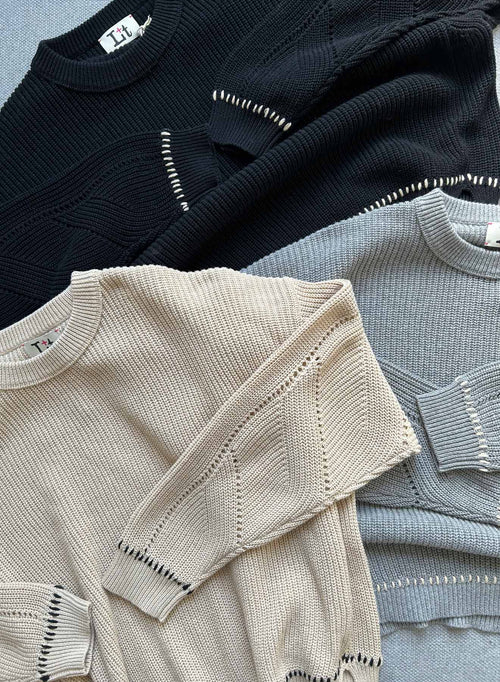 Hilda Stitch Crew - Grey