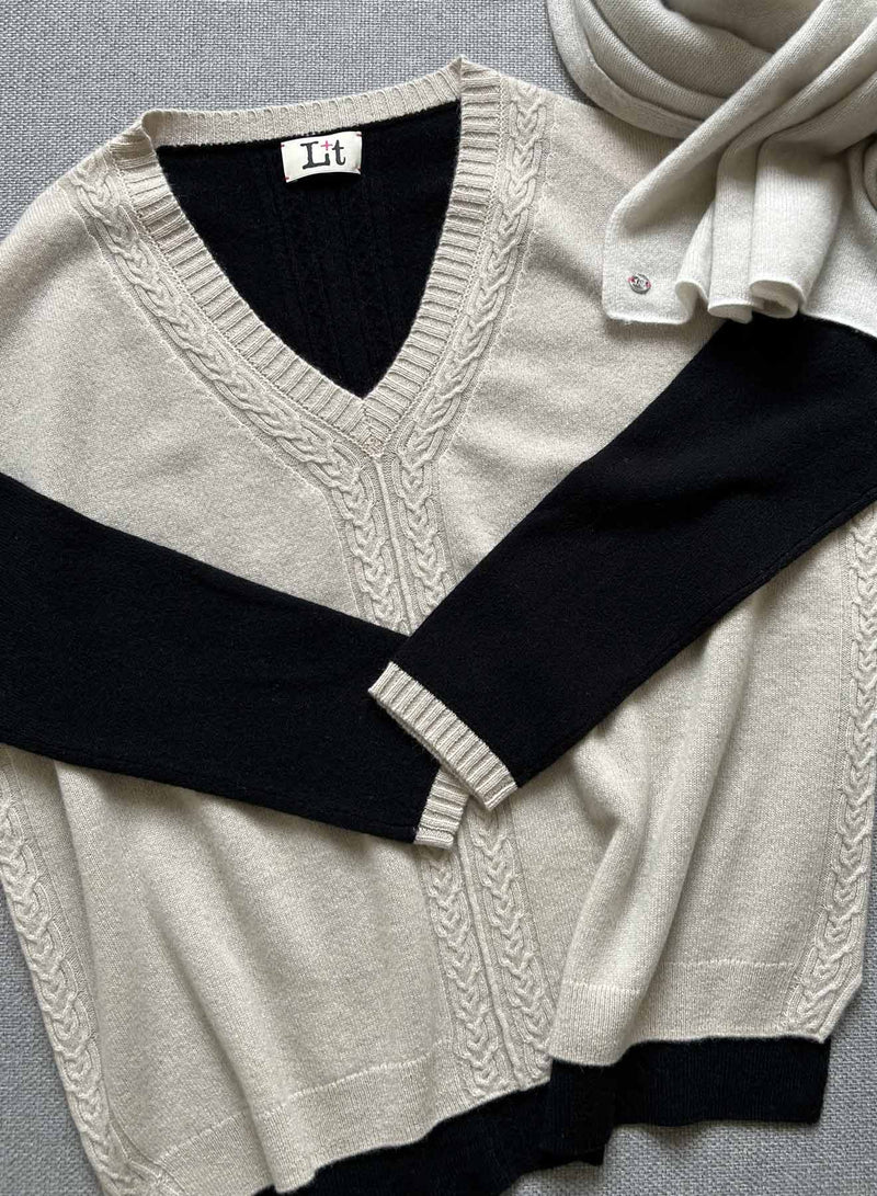 Parker Block Vee - Ecru/black