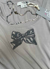 Graphic Delila Scoop - Stone Big Bow