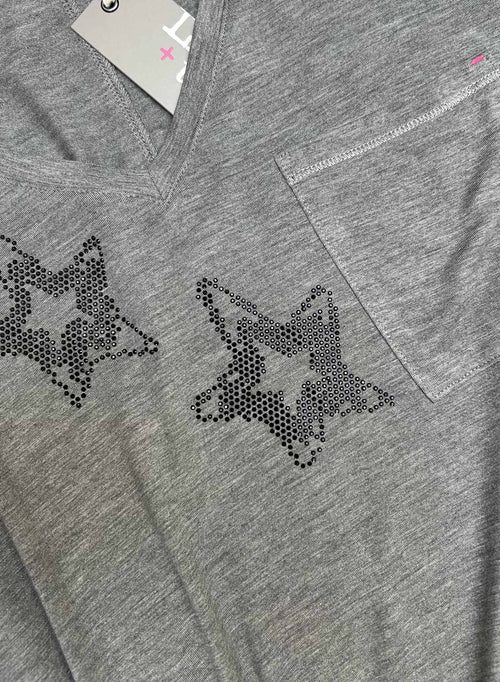 Graphic Harper Vee - Grey Star Charms