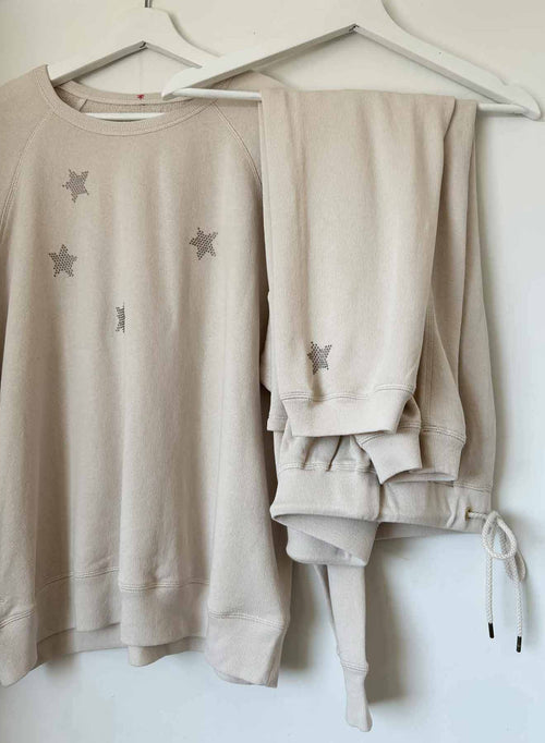 Graphic Cabin Sweatshirt - Ecru Stars