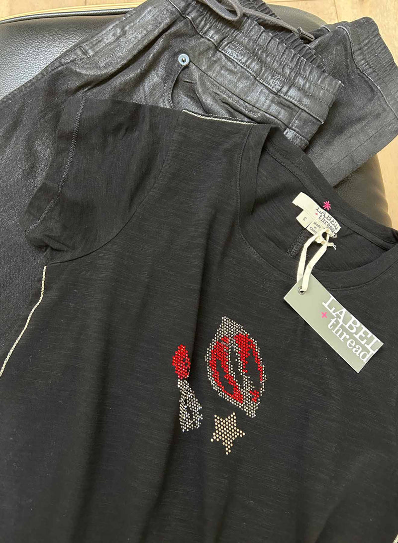 Graphic Ava Tee - Black Hot Lips Crystal