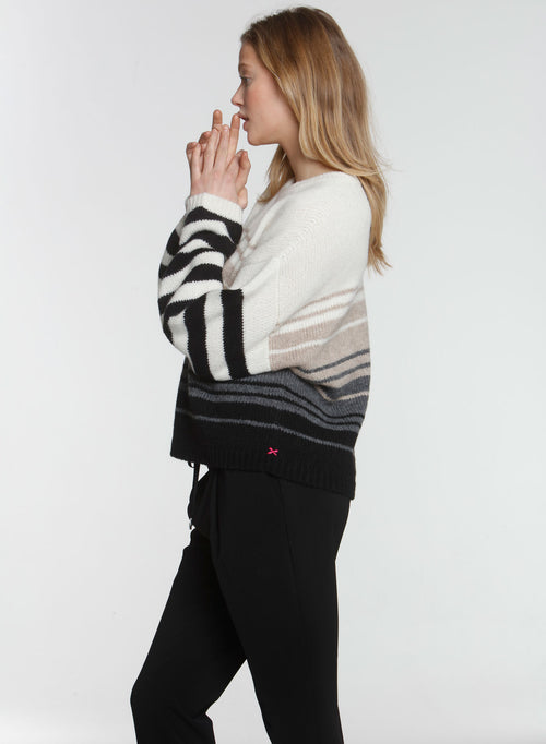 Nicki Cozy Stripe - White