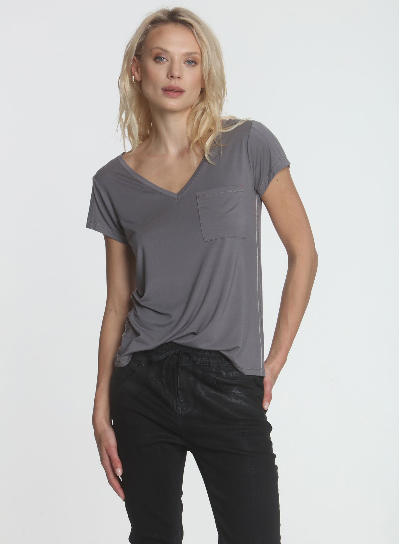 Thread Harper LABEL+thread Women's Harper Pocket Vee - Deep Taupe
