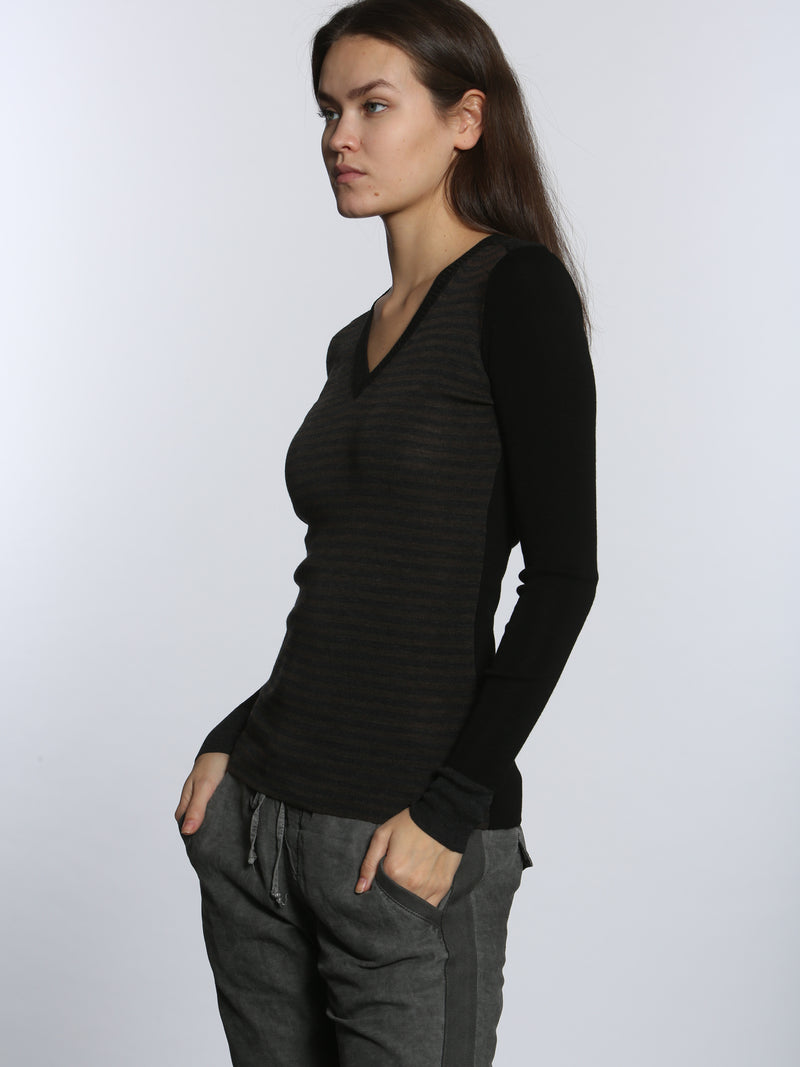 Skinny Rib Vee